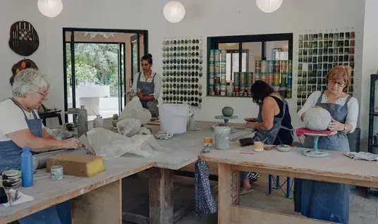 Aura Vase Pottery Farm